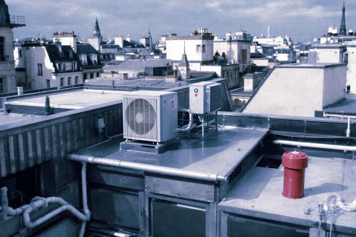Climatisation à Paris : une aberration écologique qui surchauffe la capitale